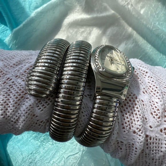 Serpenti Silver Elegant&Timeless Wrap Watch, BESTSELLER main image 7